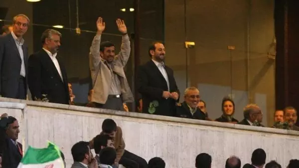  بازخوانی یک ماجرای قدیمی؛ نقش احمدی‌نژاد در برکناری علی دایی از تیم ملی