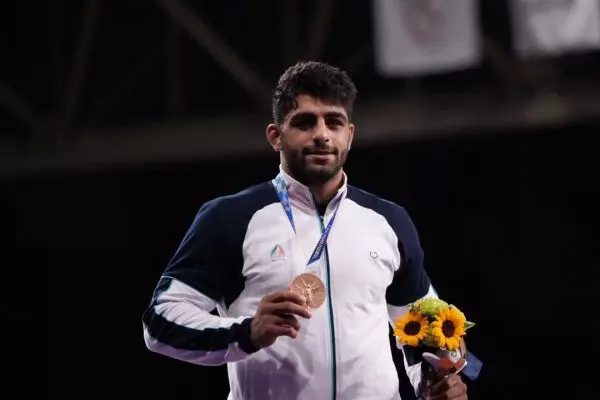  گزارش روز دوازدهم المپیک  سرانجام کشتی به مدال رسید، سکوی مدال وزنه برداری بدون علی هاشمی