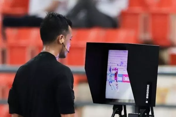  جانمایی کمک داوران ویدئویی در ورزشگاه آزادی  VAR با ۸ دوربین به ایران می‌آید