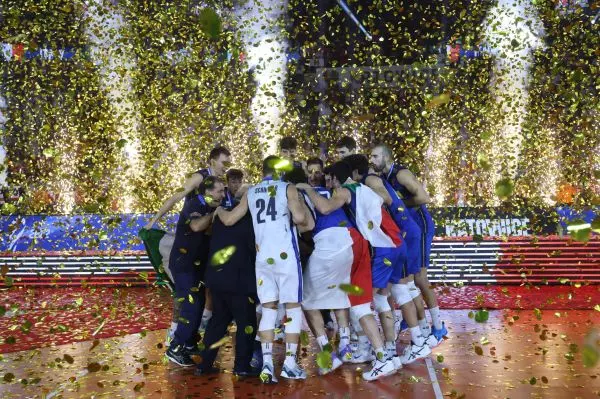  گزارش تصویری  قهرمانی ایتالیا در والیبال قهرمانی جهان با شکست لهستان