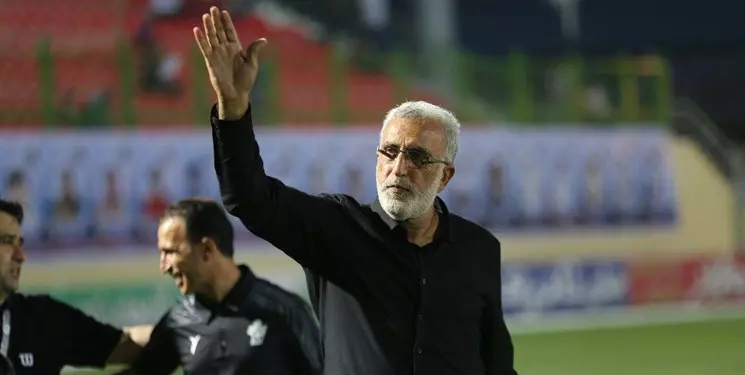 فرکی:خوشحالیم که یک فصل دیگر تیم شاهین بوشهر به لیگ برتر صعود کرد