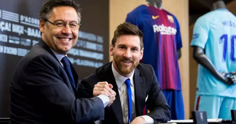 مدیرعامل بارسلونا: مسی 5 سال دیگر نیز در این تیم خواهد ماند