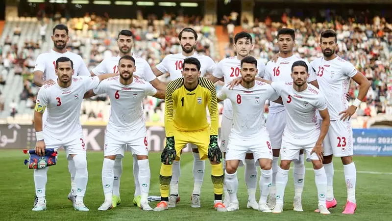 تیم ملی ایران برابر عراق یک دست سفیدپوش می‌پوشد