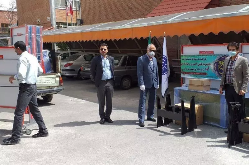 از سوی اداره ورزش تهران؛ اقلام ورزشی به کادر درمانی بیمارستان ها اهدا شد