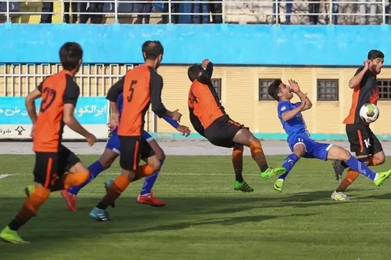 لیگ دسته اول فوتبال|شکست آلومینیوم اراک و خوشه طلایی ساوه