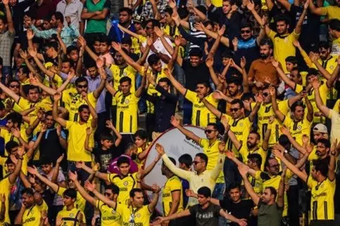 پیشکسوت فوتبال بوشهر: شاهین سقوط می کند اما پارس جنوبی ماندنی است