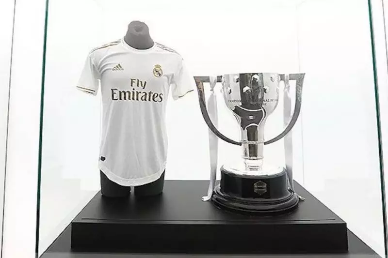 جام قهرمانی لالیگای 20-2019 به موزه رئال مادرید اضافه شد