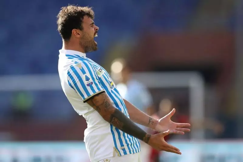 کرونا همچنان در لیگ ایتالیا جولان می‌دهد: خرید جدید ناپولی هم مبتلا شد