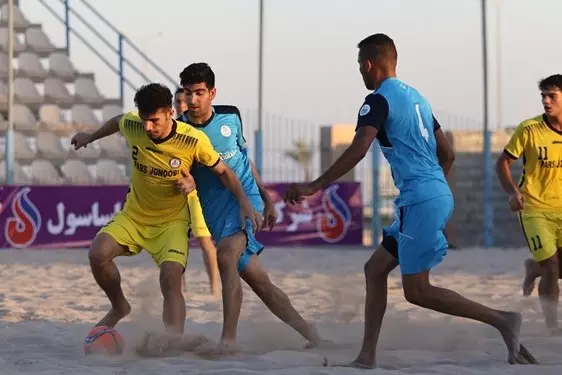 لیگ برتر فوتبال ساحلی| پیروزی پرگل پارس جنوبی مقابل شهرداری سمنان