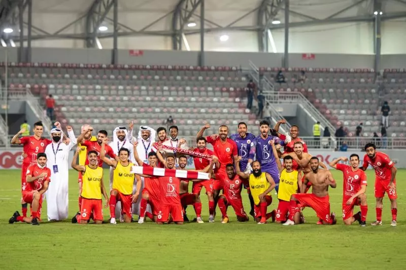 شادمانی بازیکنان العربی با حضور ترابی و محمدی پس از صعود به فینال