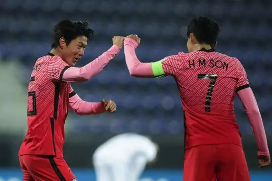 ابتلای ۶ بازیکن کره جنوبی به کرونا قبل از بازی قطر