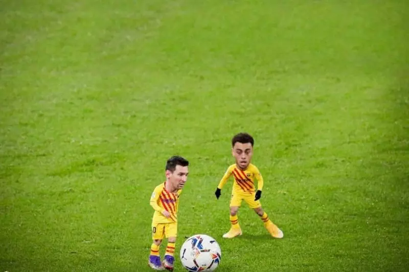 شوخی اینستاگرامی مدافع بارسلونا با کوتوله کردن مسی!