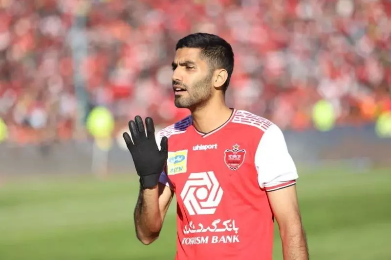 خداحافظی محمد انصاری با بازیکنان پرسپولیس