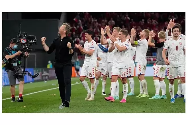 سرمربی دانمارک: پپ گواردیولا استیو جابز فوتبال است!