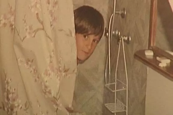 عکسی بامزه از کودکی لیونل مسی در حمام!