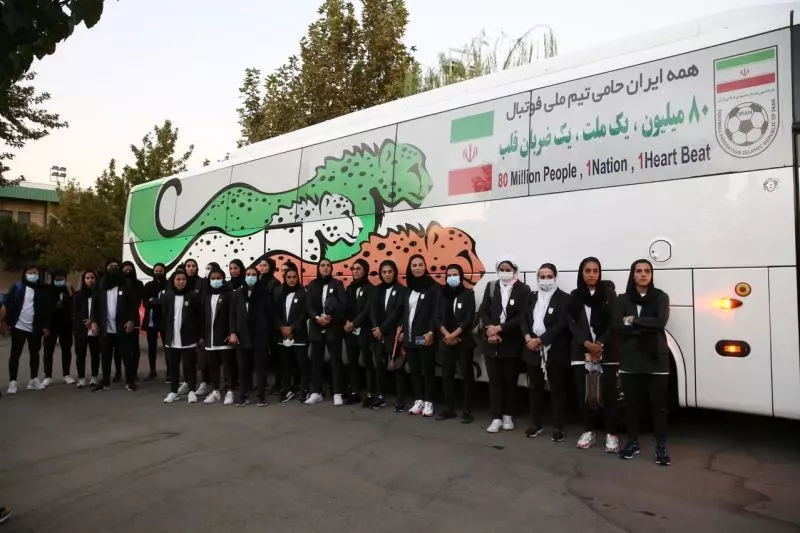 گزارش تصویری/ سفر تیم ملی بانوان ایران به ازبکستان
