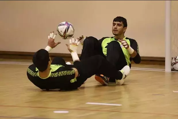 جام جهانی فوتسال - لیتوانی؛ اخراج دروازه‌بان تیم ملی فوتسال ایران مقابل آمریکا در دقیقه ۲!