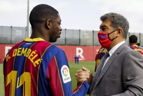 ملاقات بارسلونا و عثمان دمبله برای تمدید قرارداد