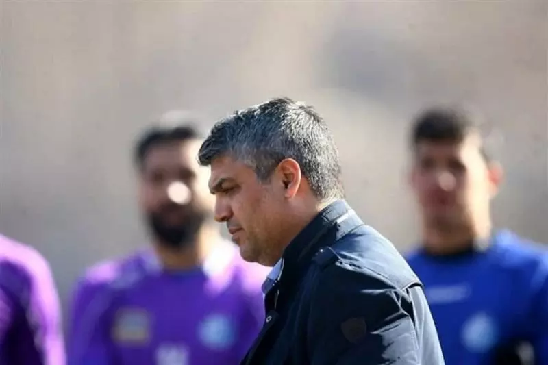 ستار همدانی: سرمربی تیم ملی فوتبال نیاز به تمرکز دارد/نقاط ضعف باید برطرف شود