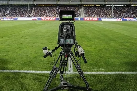 حق پخش تلویزیونی؛ معادله مجهول فوتبال ایران
