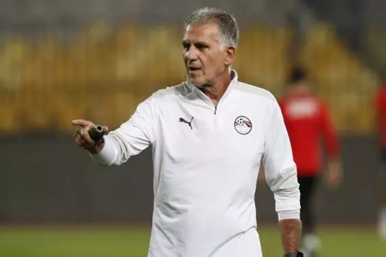 رئیس فدراسیون فوتبال مصر ترمز کی روش را کشید+ عکس