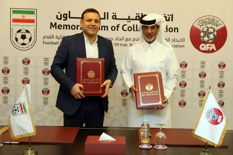 تفاهم نامه همکاری بین فدراسیون های فوتبال ایران و قطر امضا شد