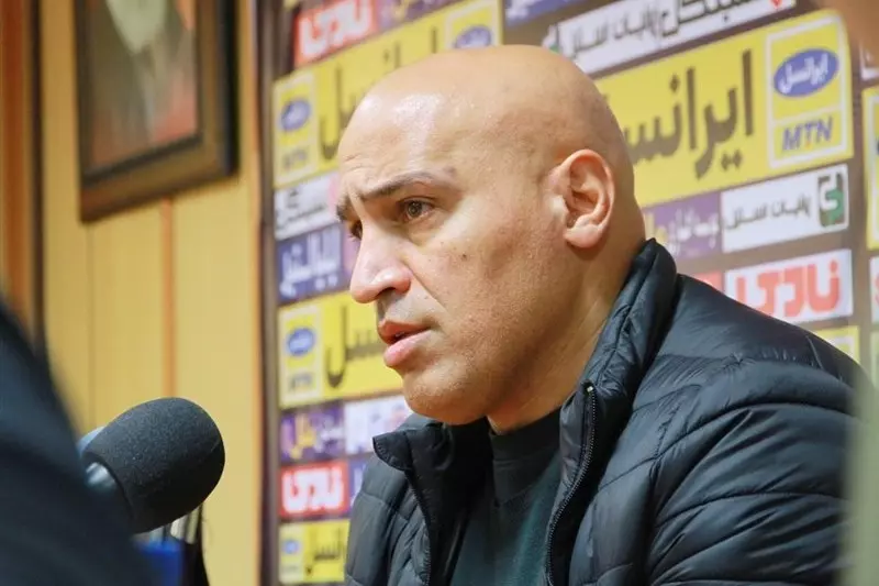 منصوریان: شمس آذر قزوین شاکله‌ای از استقلال خوزستان بعد از قهرمانی است/ بازی با تیم های لیگ یکی سخت خواهد بود