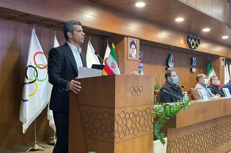 هادی ساعی رئیس فدراسیون تکواندو شد(عکس)