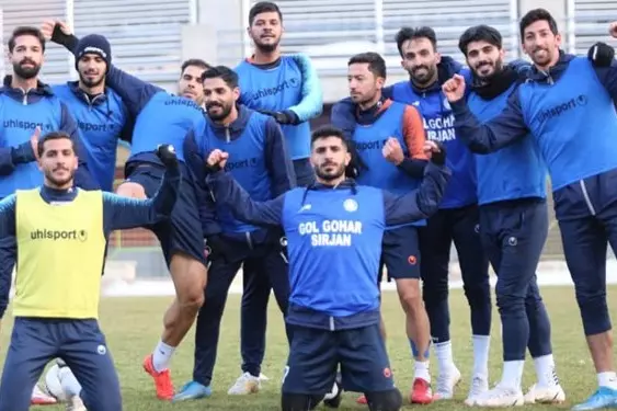 مجوز بازگشت کی‌روش به فوتبال ایران صادر شد(عکس)