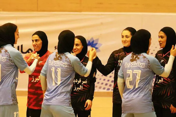دور رفت فینال جذاب لیگ برتر فوتسال زنان: نصر فردیس-پیکان