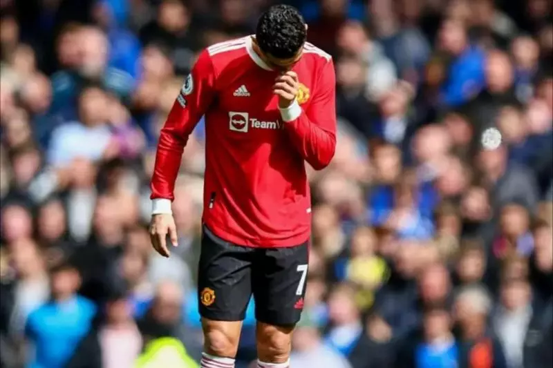 عکس؛ ناراحتی شدید کریستیانو رونالدو در طول بازی مقابل اورتون