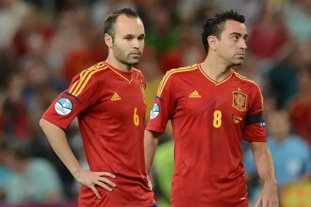 نقش بی‌نظیر ژاوی و اینیستا در فتح جام جهانی 2010؛ بهترین بازیکنان اسپانیا در هر بازی!