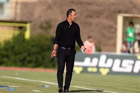 خوشه طلایی با کاپیتان اسبق استقلال در فصل جدید لیگ دسته اول