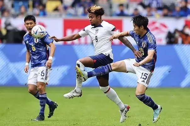 ژاپن از سد همگروه ایران در جام جهانی گذشت