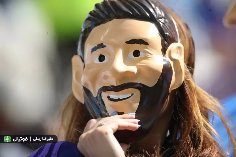 عکس؛ ماسک جالب مسی بر چهره هوادار آرژانتینی