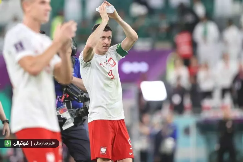 گریه لواندوفسکی پس از زدن اولین گل در جام جهانی(عکس)