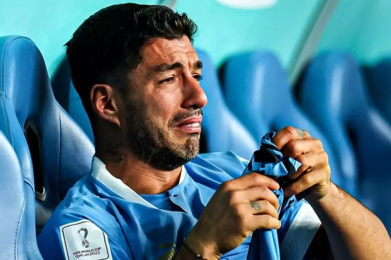 عکس؛ گریه‌های سوارز پس از حذف ناباورانه اروگوئه از جام جهانی