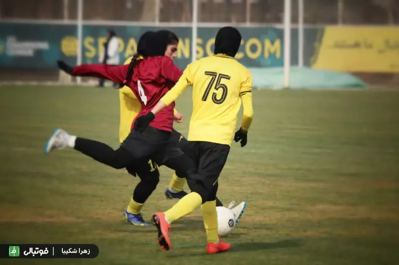 گزارش تصویری اختصاصی/ دیدار تیمهای سپاهان و ایستاتیس شیراز در لیگ برتر بانوان
