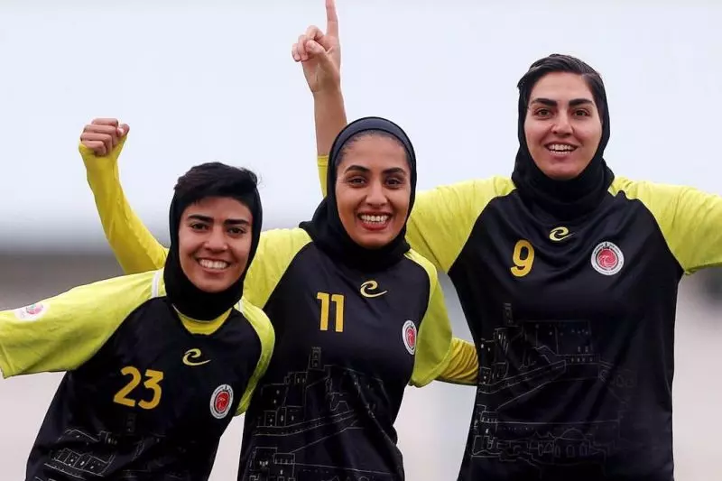 نهمین قهرمانی برای خاتون بم/ بانوی اول فوتبال ایران را بشناسید