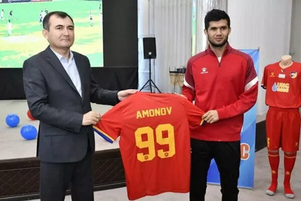 درخواست آمانوف از باشگاه استقلال