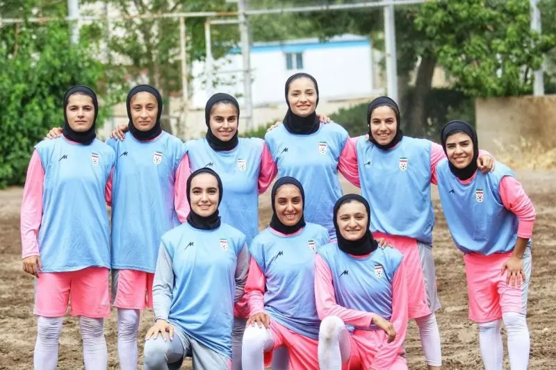 گزارش تصویری/ تمرین تیم ملی فوتبال بانوان در زمین‌ساحلی، پنجشنبه 4 خرداد