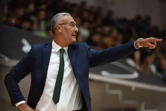 سرمربی تیم ملی بسکتبال به ترکیه باز می گردد