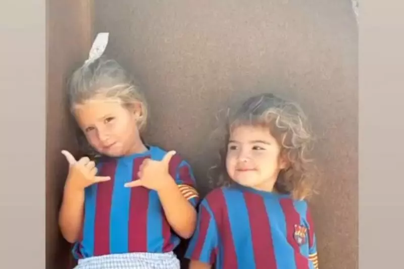 عکس؛ دو دختر خرید جدید بارسلونا با پیراهن این تیم