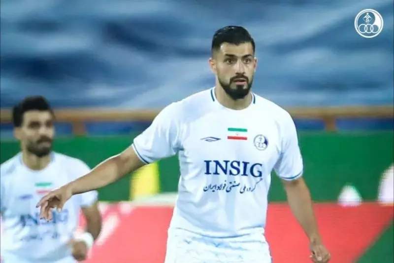 وینگر استقلال خوزستان بازی با تراکتور را از دست داد