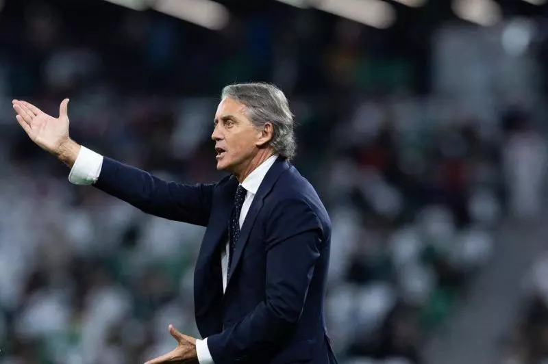 انتقاد رئیس فدراسیون فوتبال عربستان از حرکت مانچینی