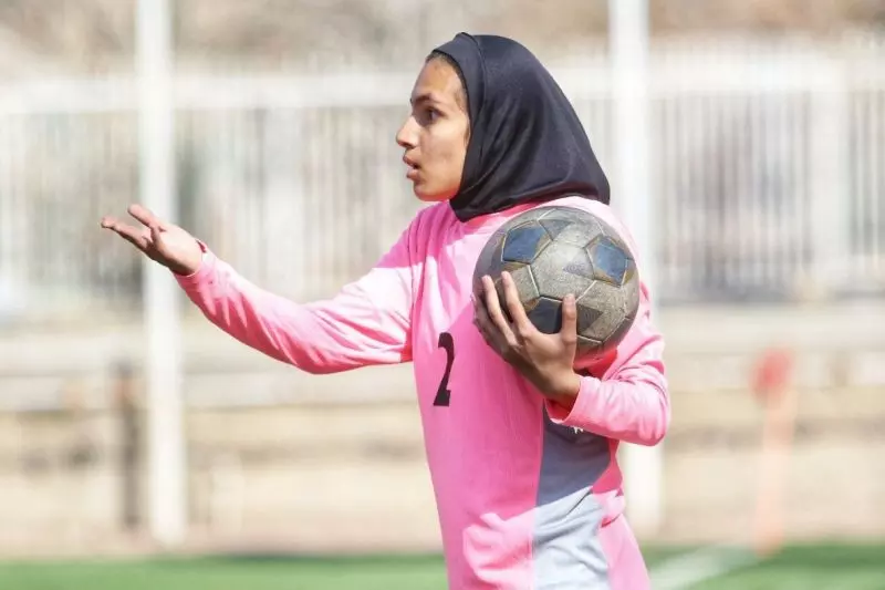 گزارش تصویری/ دیدار دوستانه تیم ملی دختران زیر ۱۵ سال و طلایی پوشان نود بابل