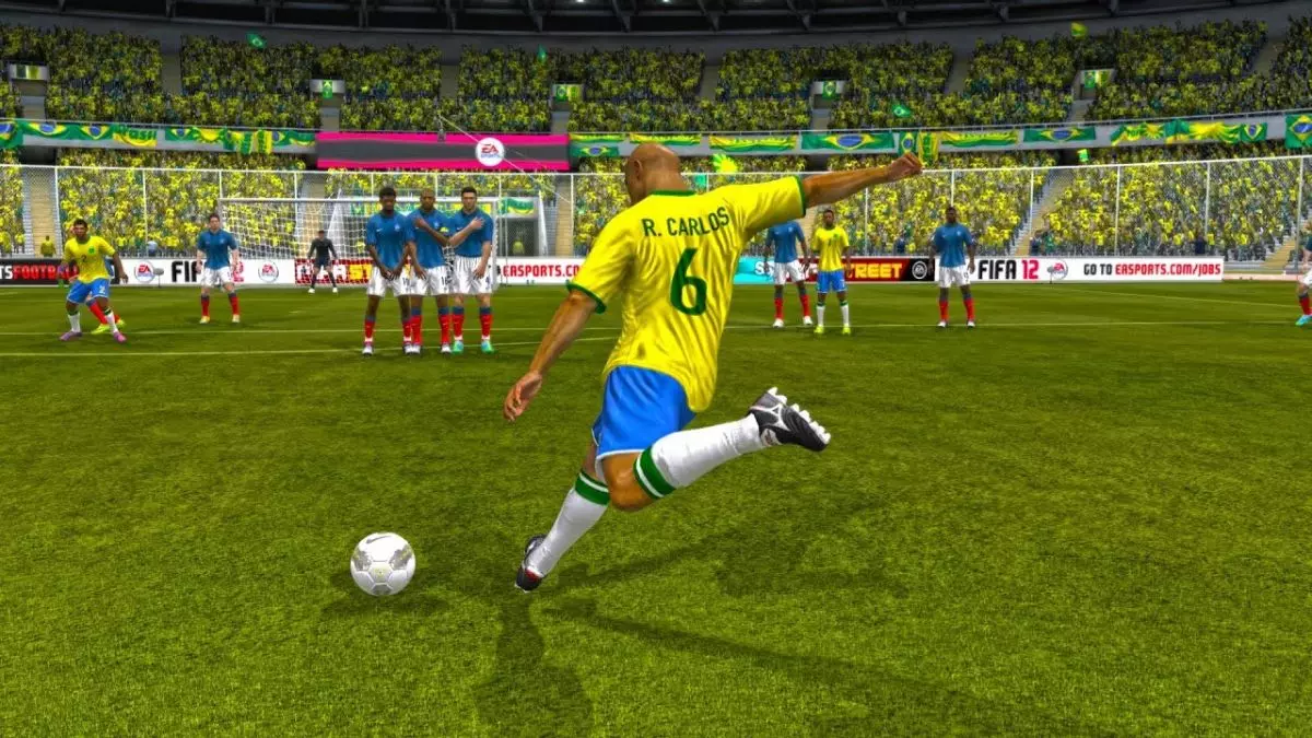 سوپرگل های تماشایی از روبرتو کارلوس در بازی فیفا از سال ۹۸ نا ۲۰۱۲