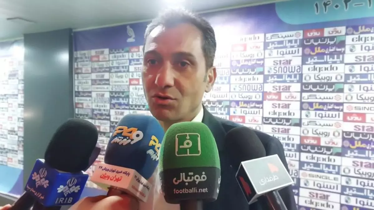 اختصاصی/ توضیح محمدرضا منصوری کمک داور سرشناس فوتبال ایران درباره آخرین قضاوتش در فوتبال